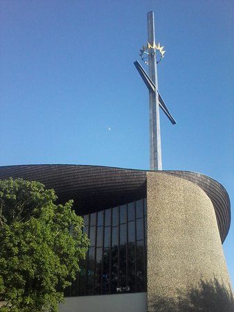 Lengyelország királynőjének temploma