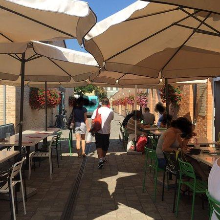 Kávészöm Kávézó és kávészaküzlet