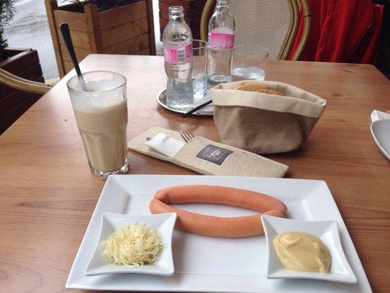 El Gusto Cafe & Bistro