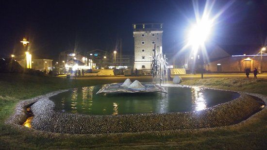 The Suspended Carpet