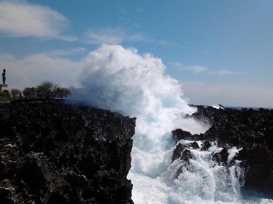 Waterblow tengerparti szikla