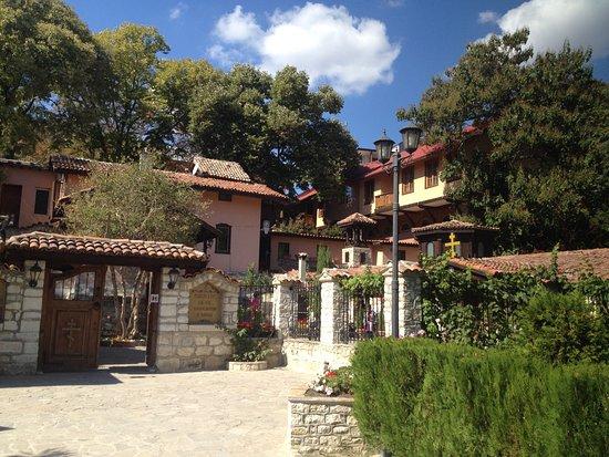 Szent Konstantin és Elena kolostora