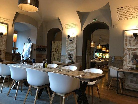 DiVin Porcello Sonkabár