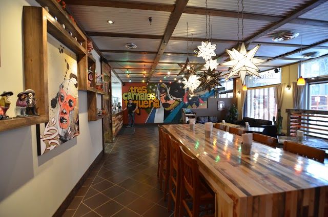 Tres Carnales Taqueria