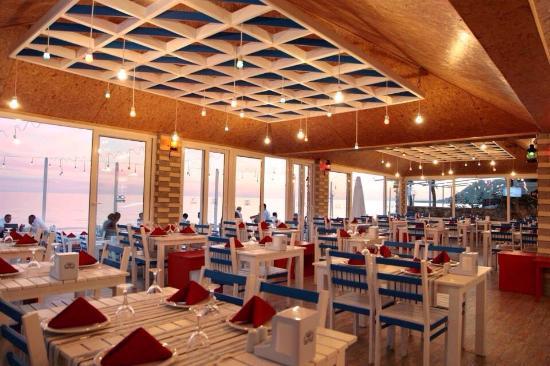 Mirmir Beach Restaurant