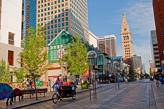 a 16th Street Mall bevásárlóközpont