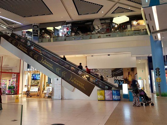 JCube bevásárlóközpont