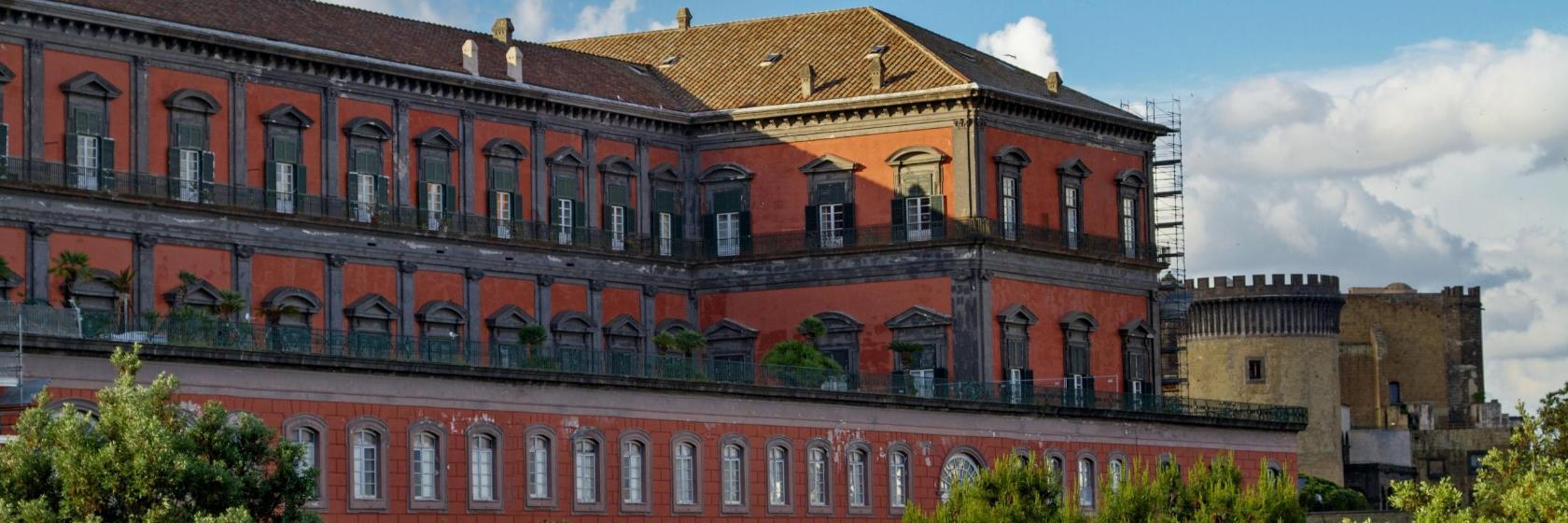 Nápolyi királyi palota