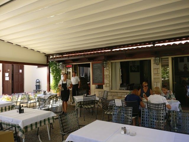 Restaurant Knezgrad