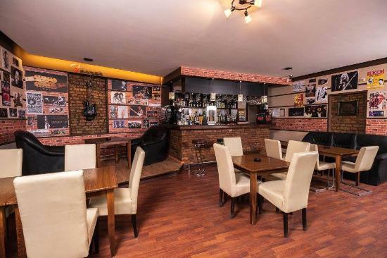 Fészek Blues & Rock Music Pub